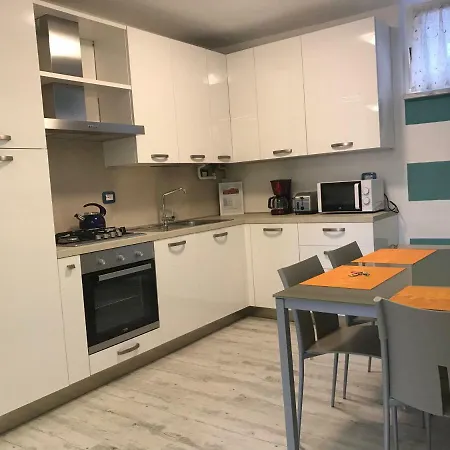 Lacisivm View Apartment *