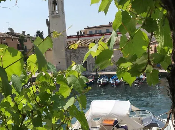 Lacisivm View Apartmán *