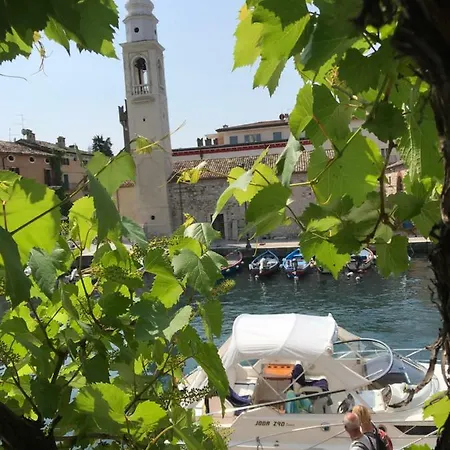 Lacisivm View Apartman *