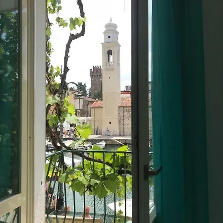 Lacisivm View *